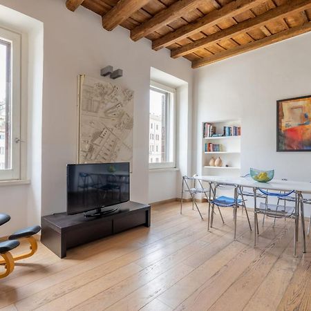 Modern Apartment In Campo De Fiori Řím Exteriér fotografie